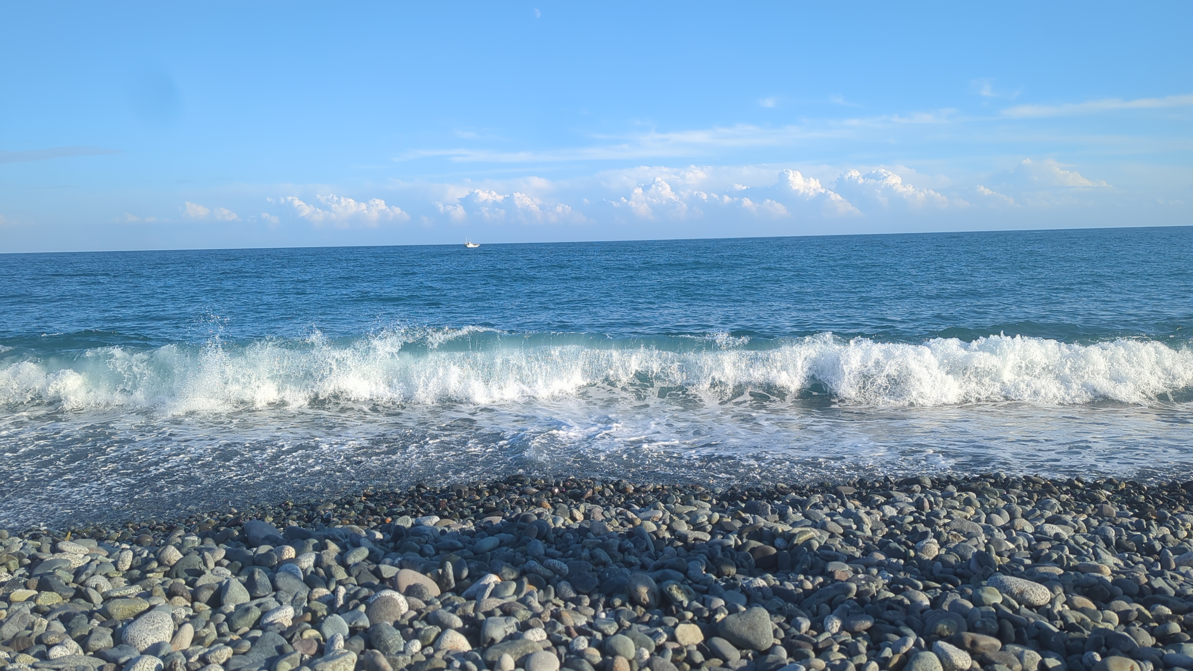 A Day in Odawara: Castles, Ninjas, and Splashing Waves!